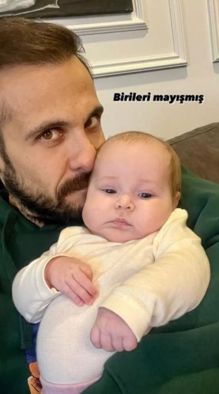 Ümit Erdim kızı Ela'yı paylaştı!